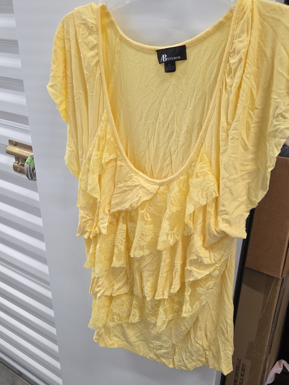 AB Studio Lemon Ruffle Lace Scoop Neck Blouse